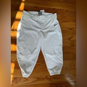 Nike Women’s Baseball ⚾️ Pants New!‎